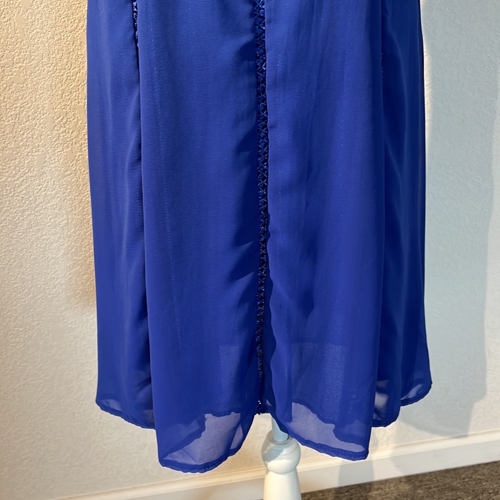 Blue Dress - Picture 6 of 7